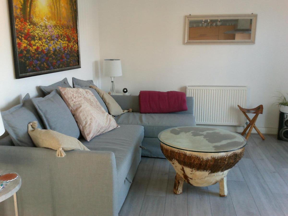 Two Bedroom London Luxury Apartment Exterior photo