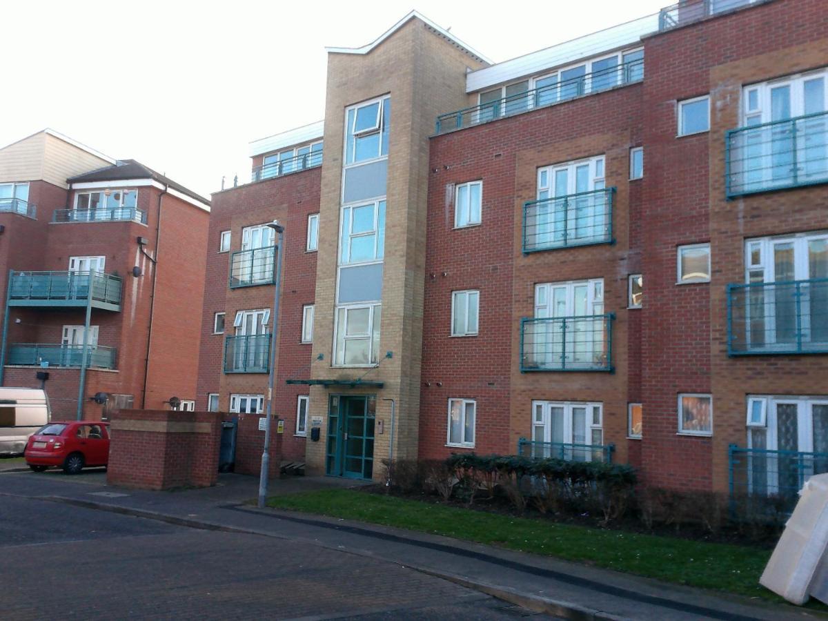 Two Bedroom London Luxury Apartment Exterior photo